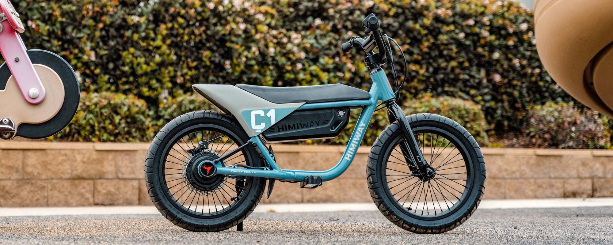 slider image slider_item_f97DWK